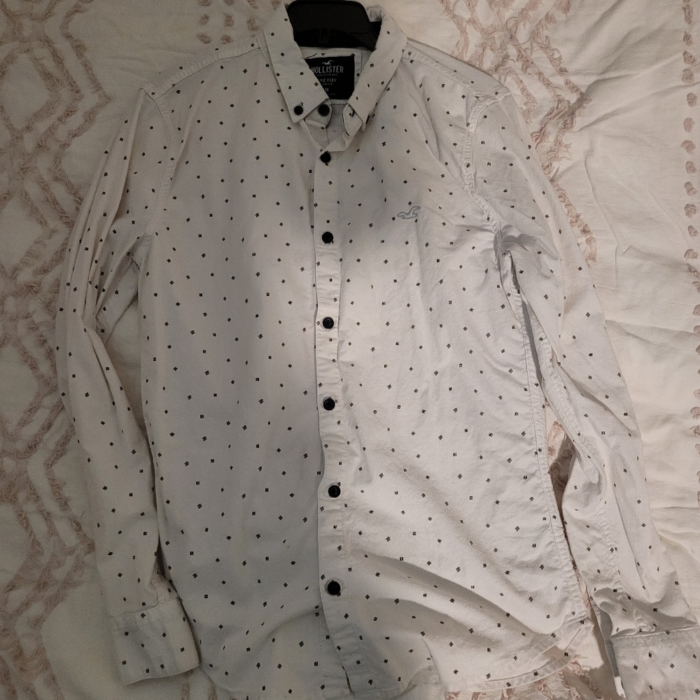 Hollister men's dress shirt size medium